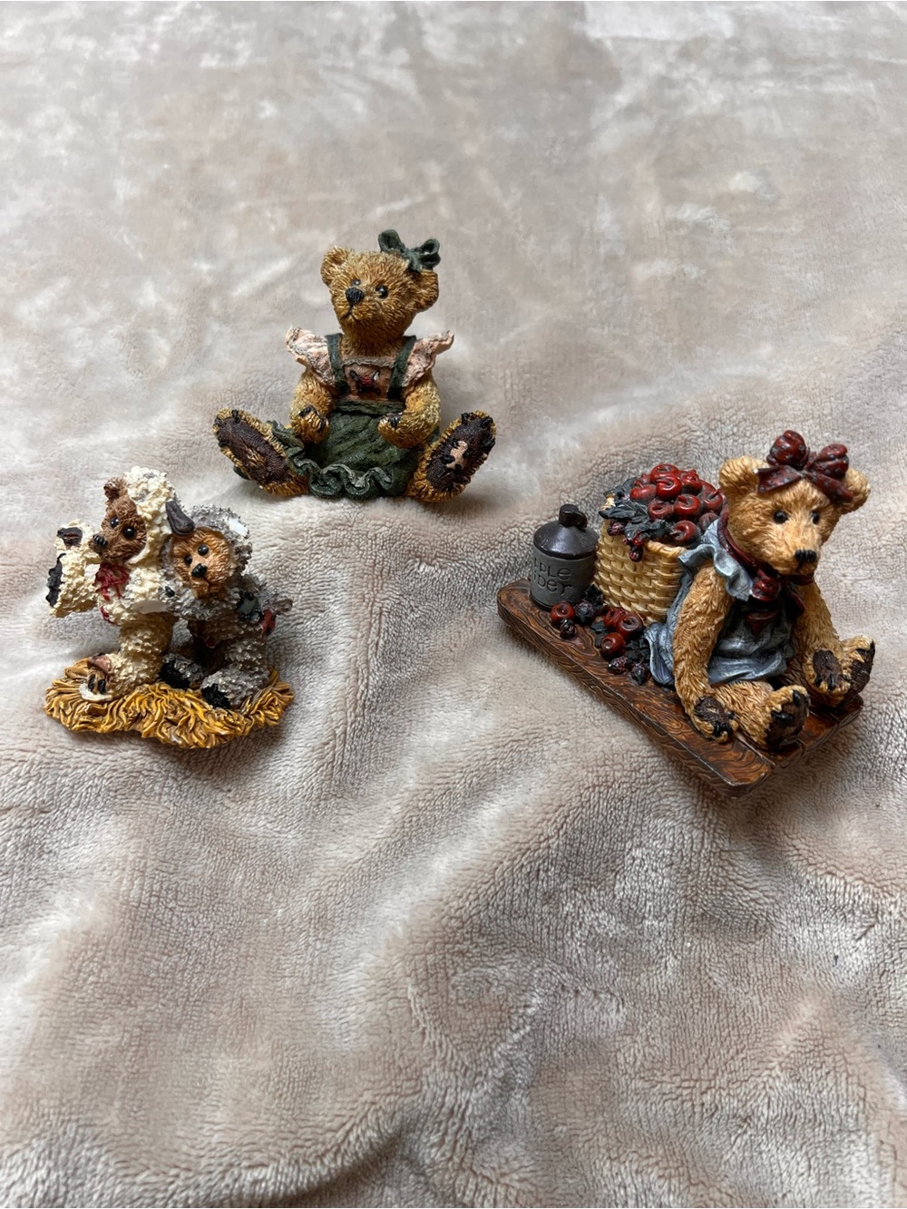 BOYDS BEARS & FRIENDS Miniature Vintage Bear Figurines | Cottagecore; Fall